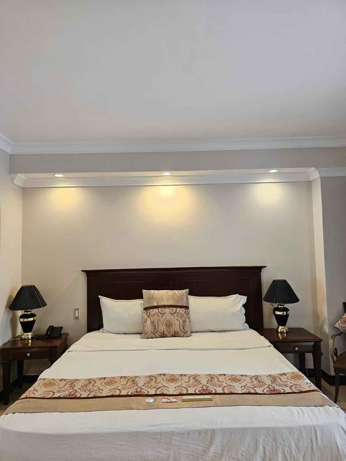 Valentino'S Hotel Angeles Luaran gambar