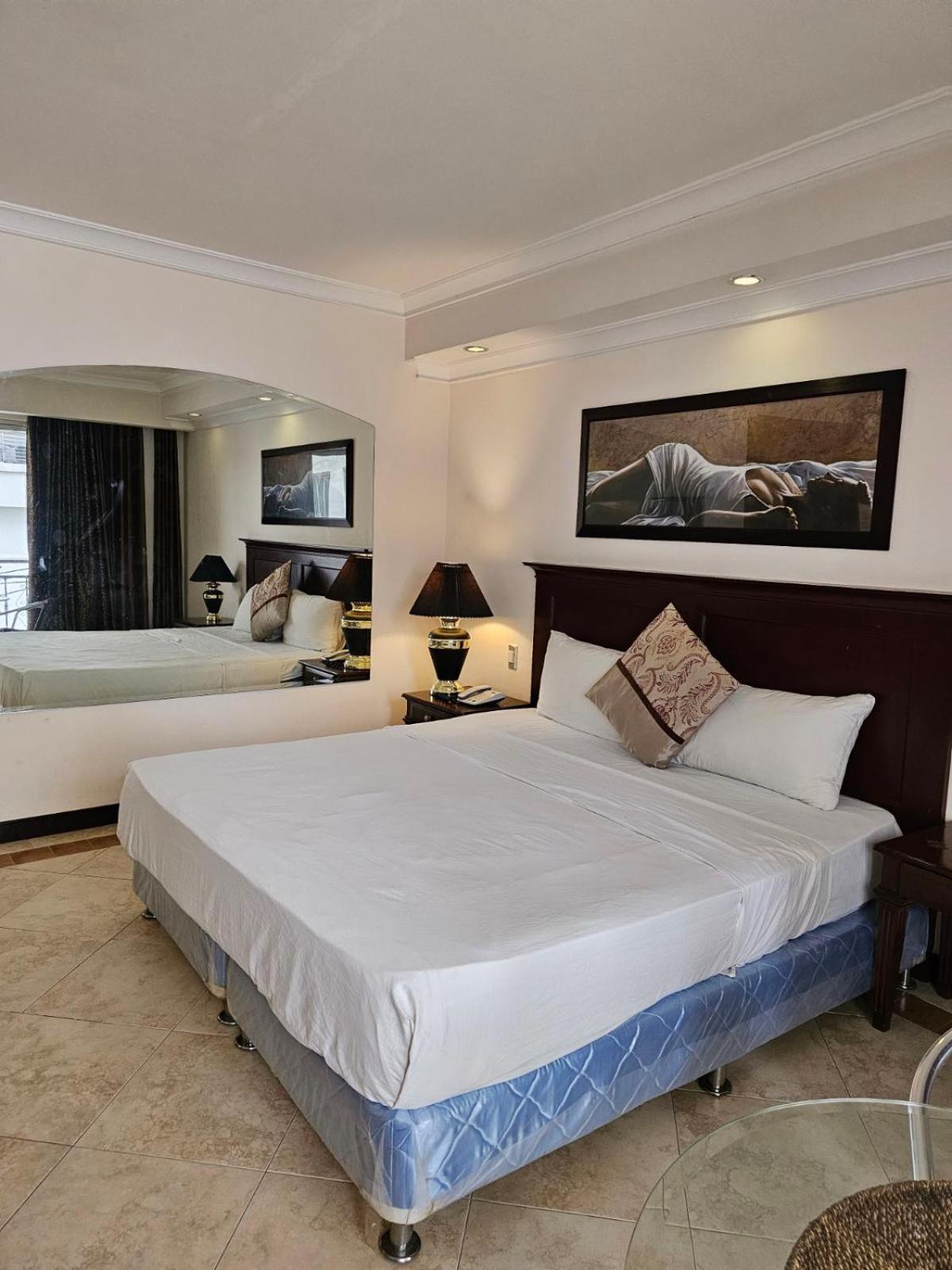 Valentino'S Hotel Angeles Luaran gambar